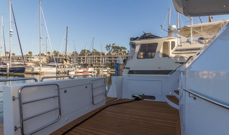 120 Platinum Aft Cockpit