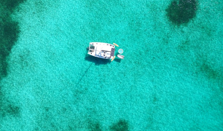 42 Lagoon 