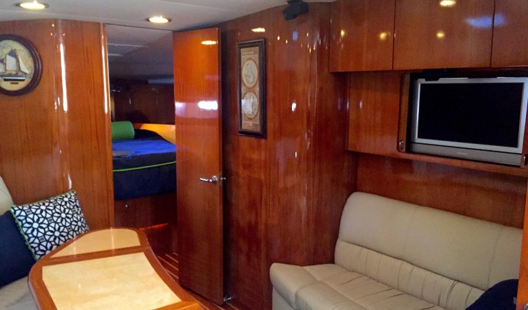 44 Tiara Salon Television