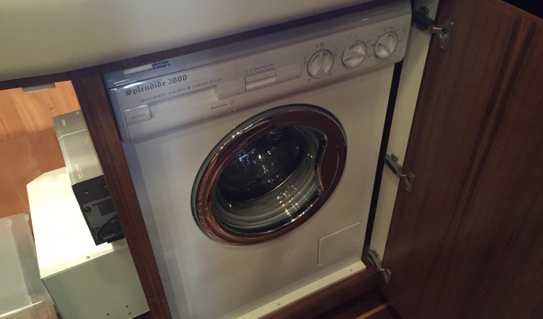 44 Tiara Washer/Dryer Unit