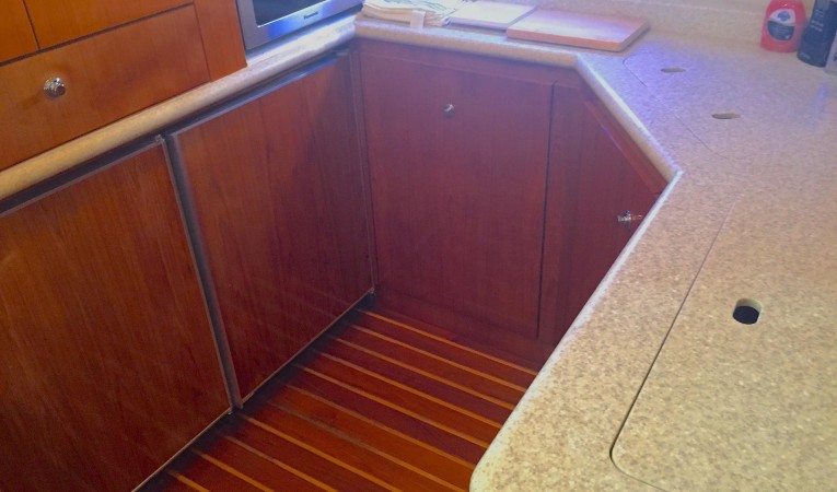 44 Tiara Galley w/ Counter Top Covers