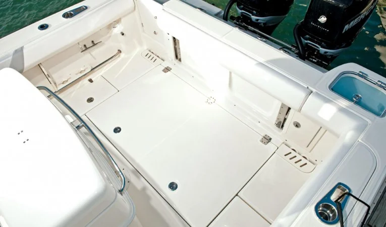32 Boston Whaler 