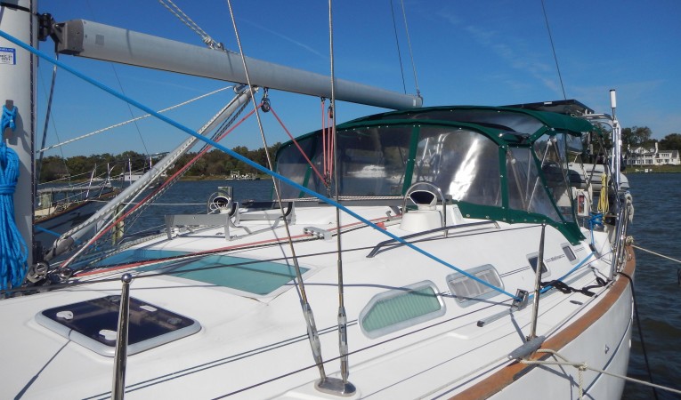 42 Beneteau America 