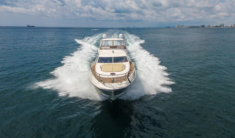 70 Azimut 