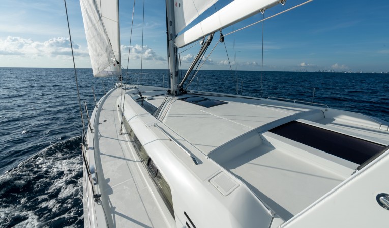 51 Beneteau 