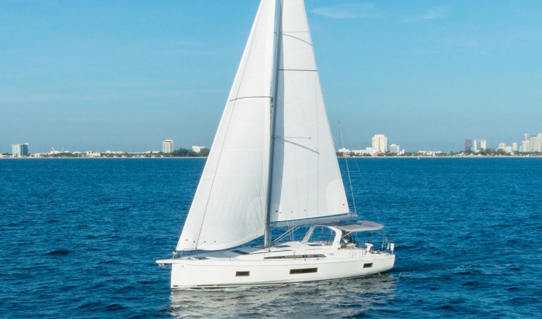 51 Beneteau 