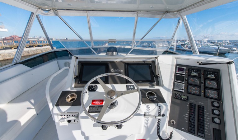 60 Hatteras 