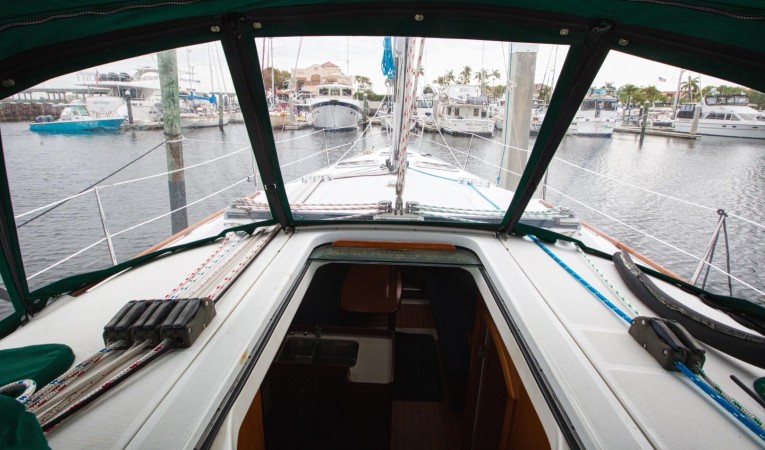 37 Beneteau 