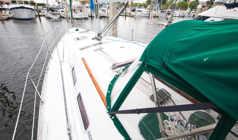 37 Beneteau 