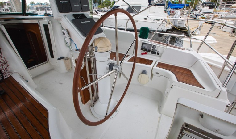 37 Beneteau 