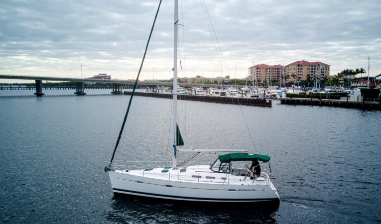37 Beneteau 