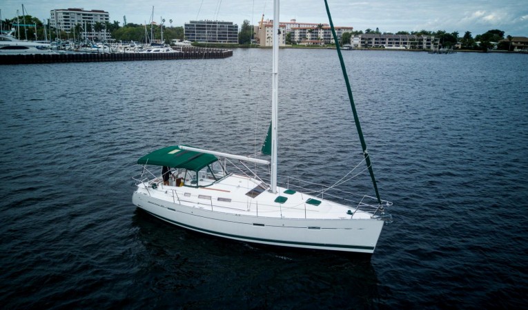 37 Beneteau 