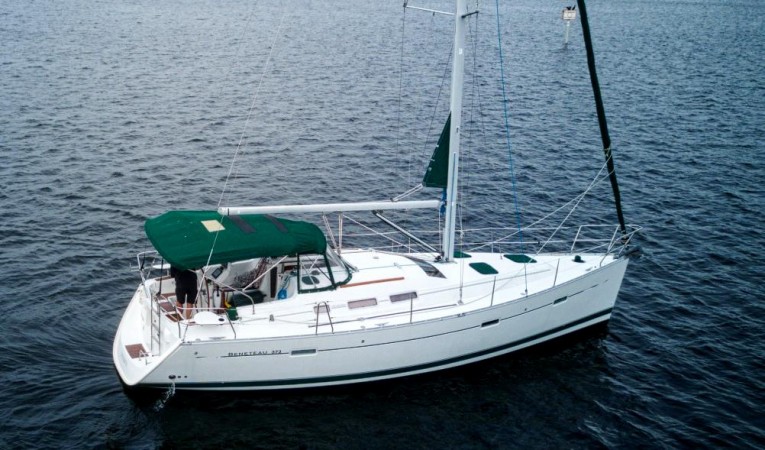 37 Beneteau 