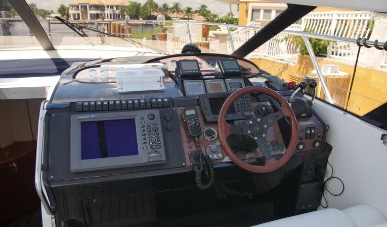 50 Viking Princess Helm Area