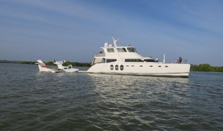 63 Powerplay Powerboats 