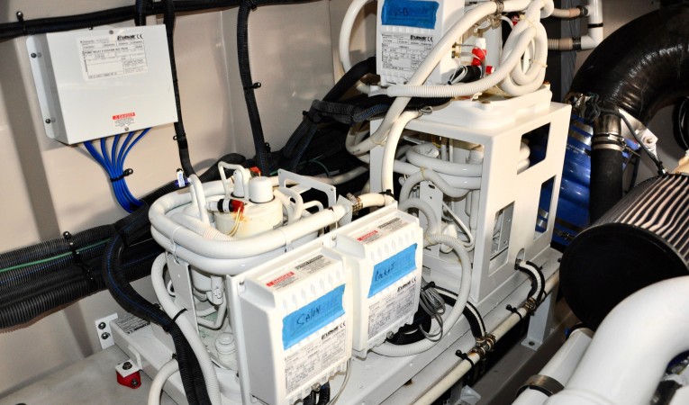58 Sea Ray A/C Compressors