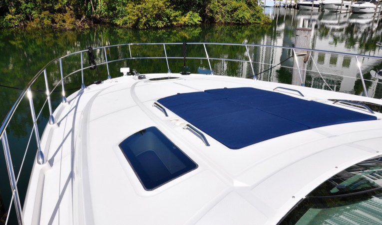 58 Sea Ray Fore Deck