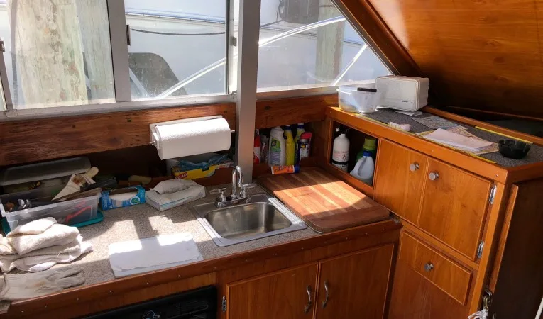 30 Chris-Craft 