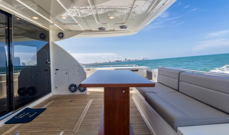 72 Ferretti Yachts 2012 72 Ferretti - Exottica