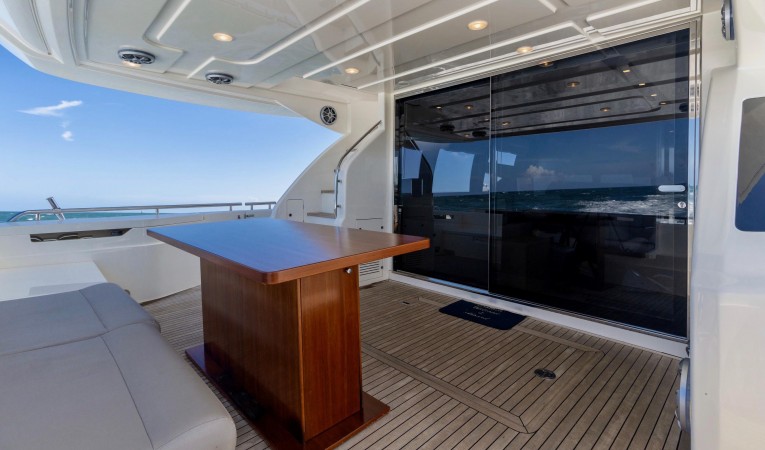 72 Ferretti Yachts 2012 72 Ferretti - Exottica