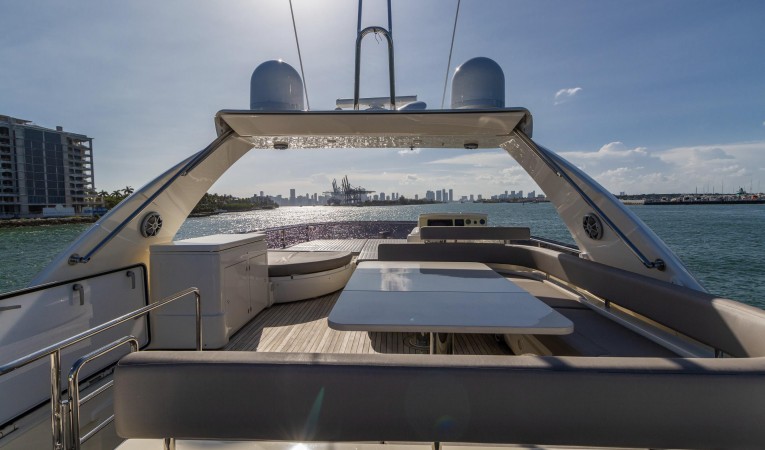 72 Ferretti Yachts 2012 72 Ferretti - Exottica