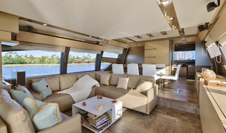 72 Ferretti Yachts 2012 72 Ferretti - Exottica