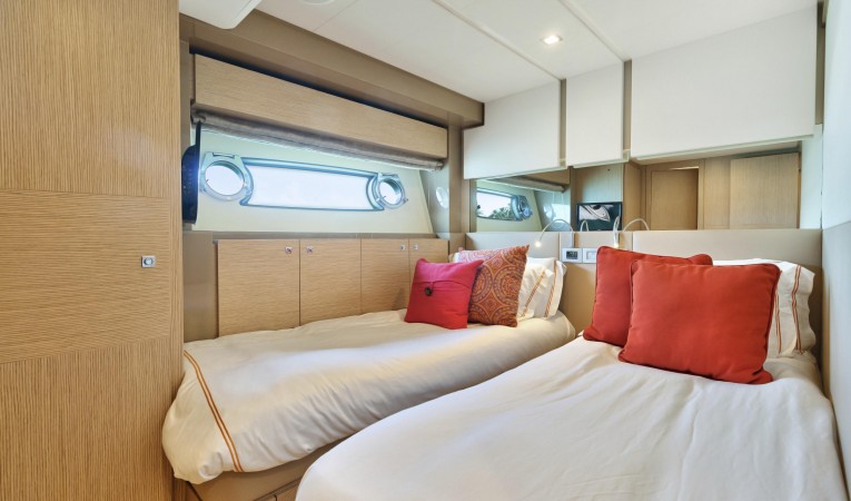 72 Ferretti Yachts 2012 72 Ferretti - Exottica