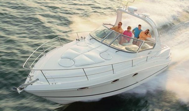 31 Four Winns Manufacturer Provided Image