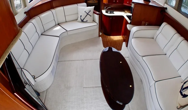 34 Silverton Salon Forward