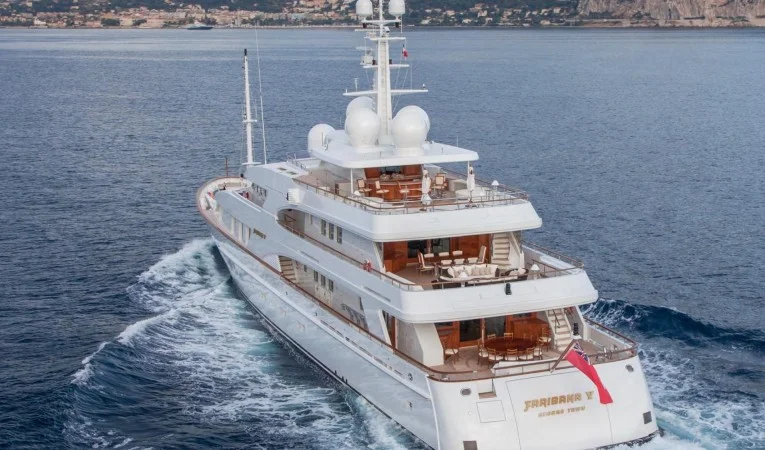 178 Amels running aerial aft2