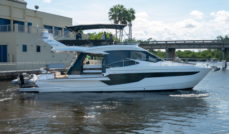 50 Galeon 