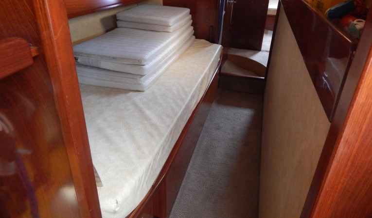 53 Amel Companionway Aft ( berth)