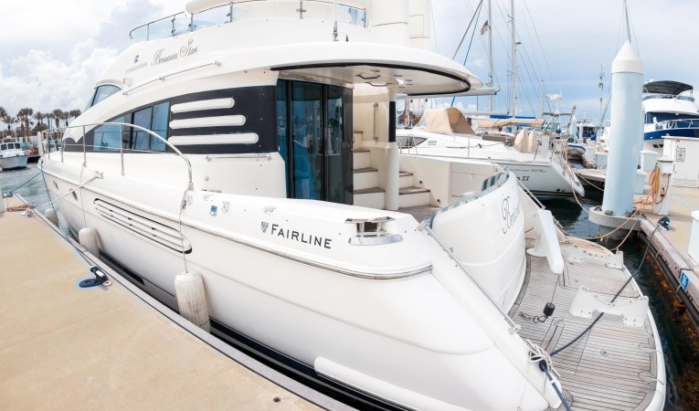 52 Fairline 