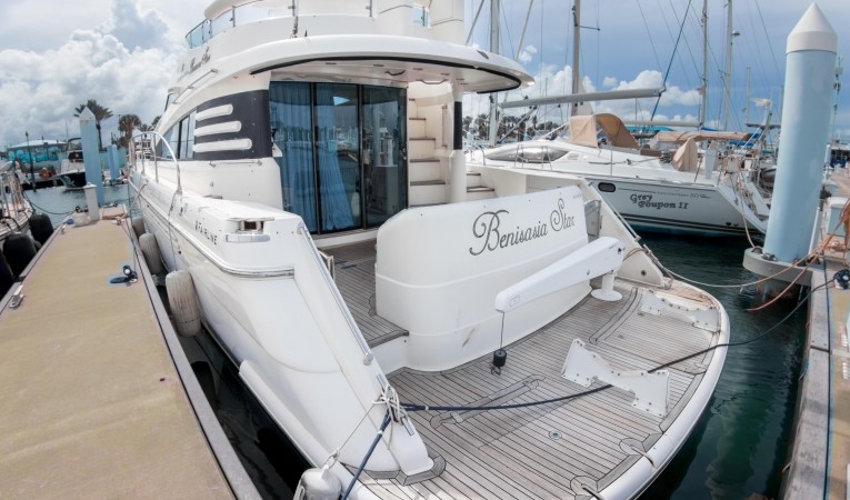 52 Fairline 