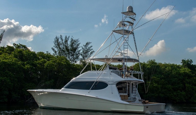 64 Hatteras 