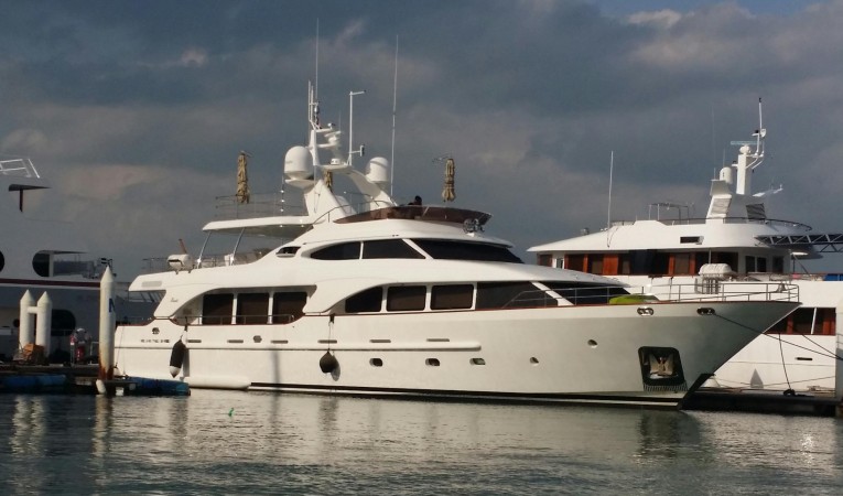 100 Benetti 