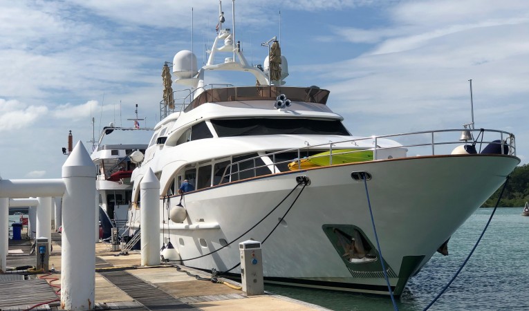 100 Benetti 