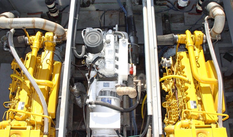 60 Ditmar & Donaldson New 375 hp John Deere Diesels and MER Genset