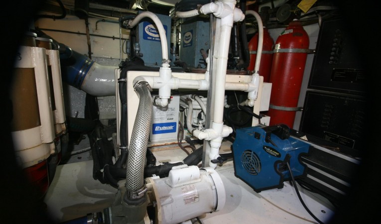 52 Hatteras Engine Room starboard aft