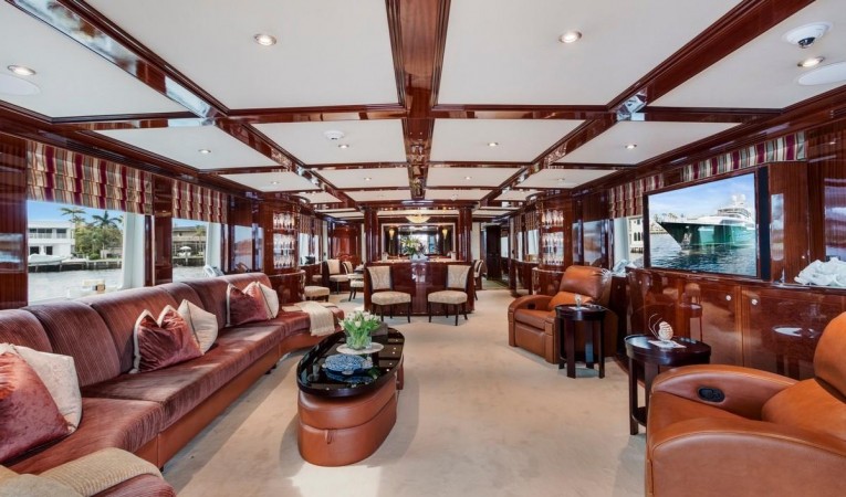 133 Broward Main Salon