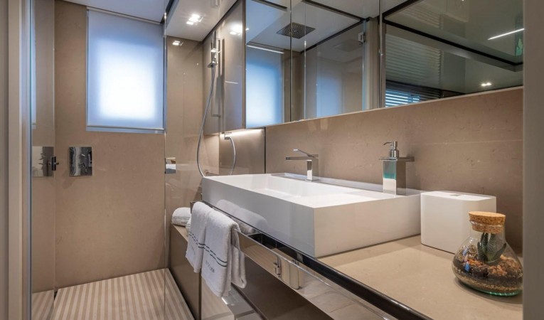 125 Rosetti Superyachts 