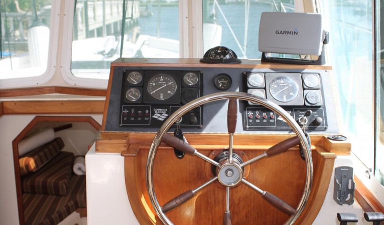 36 Albin Lower Helm Station