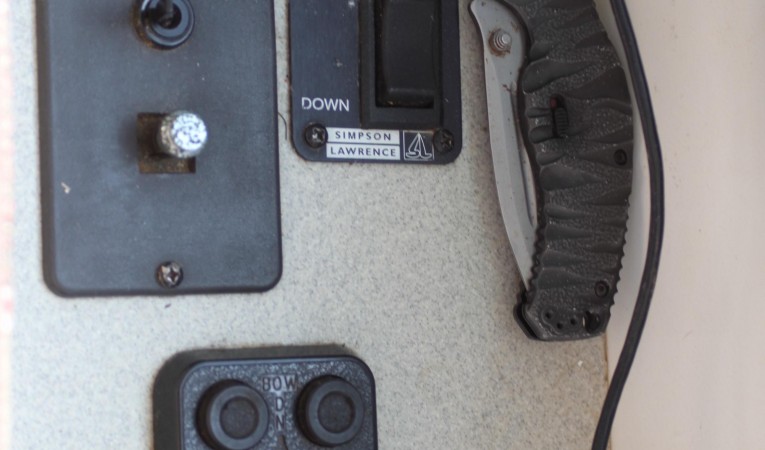 36 Albin Helm Controls