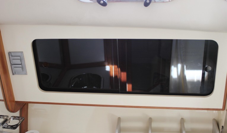 36 Albin Bathroom storage