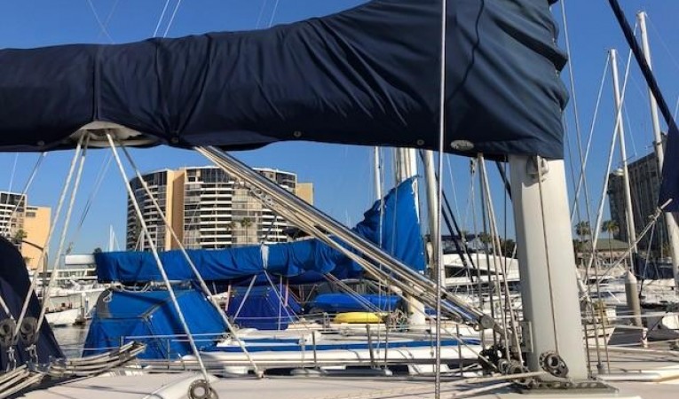 35 Catalina Classic Full Batten Main w Solid Vang