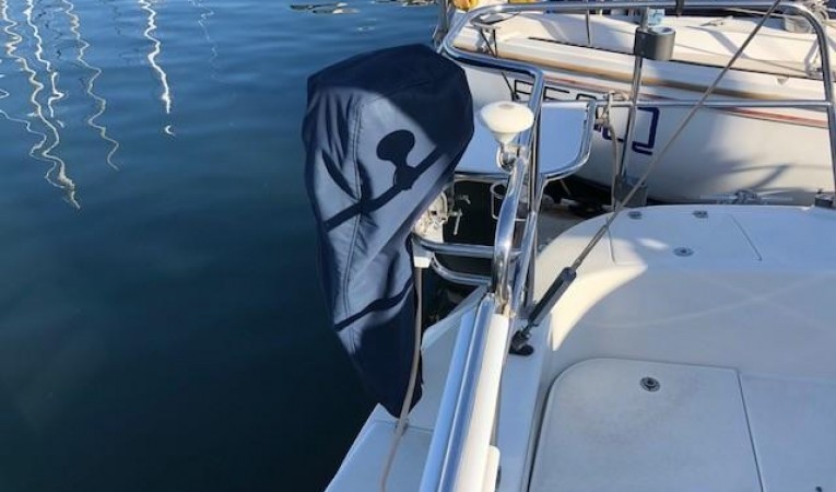 35 Catalina Outboard