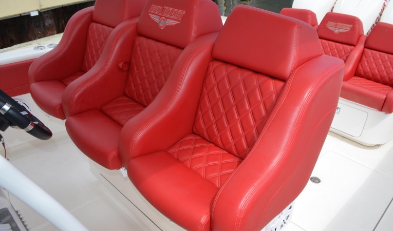 36 DEEP IMPACT Helm Seats