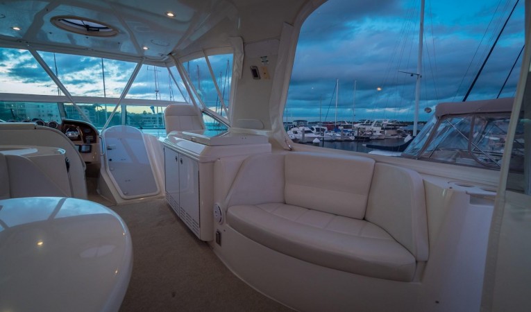 56 Carver Fly Bridge extra Seating and Storage