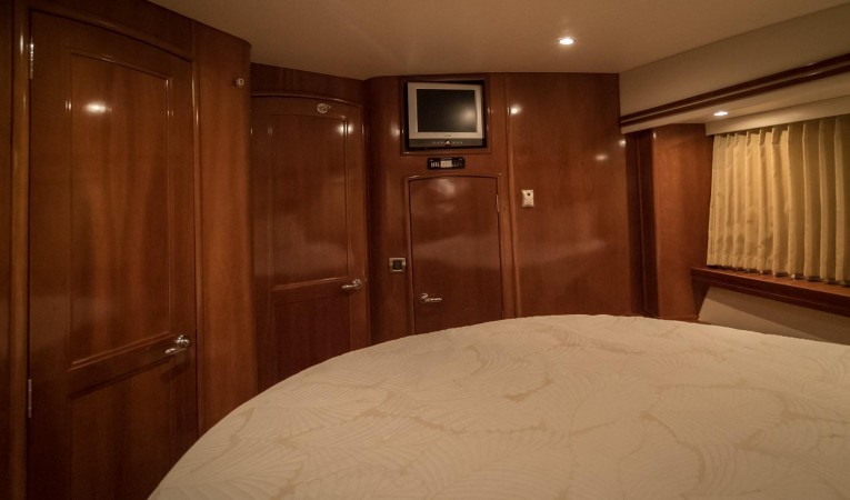 56 Carver Master VIP