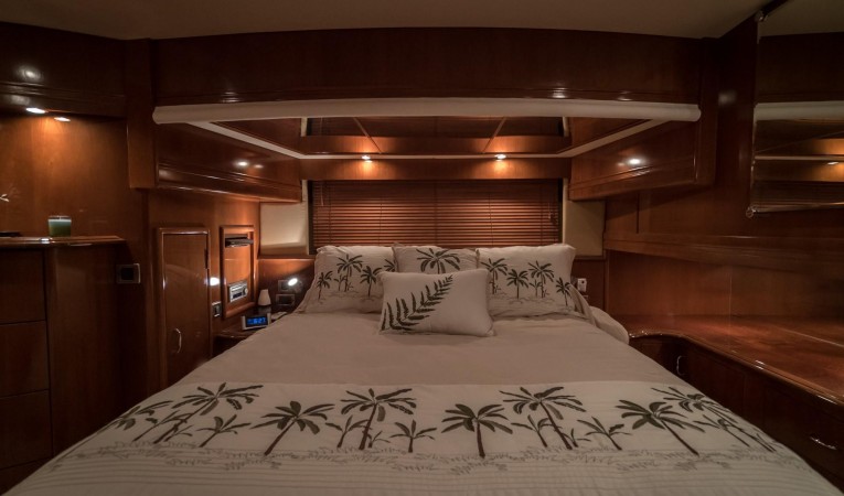 56 Carver Master Suite, Lots of Storage